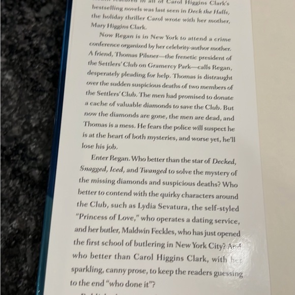 (2) novels by Carol Higgins Clark - Picture 2 of 13